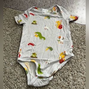 Angel dear onesies jazz animals 12/18m